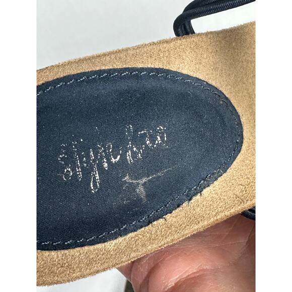 Women's mulan wedge sandals for Macy's size 10M Navy suede worn once - Picture 5 of 5